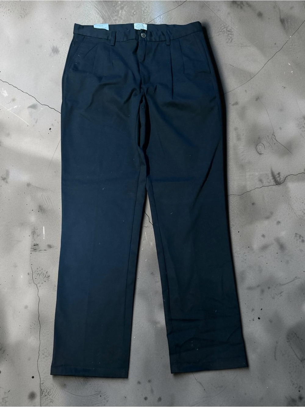 St. John's Bay Men's Dress Pants easy care stretch